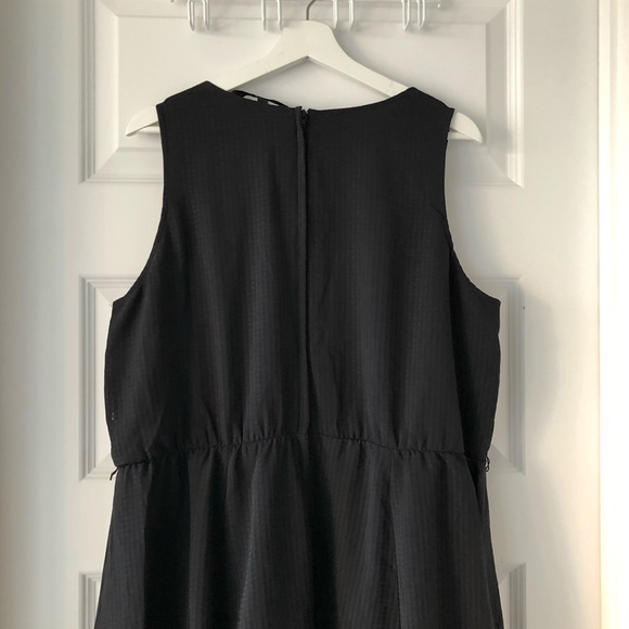 A-Line Black Dress - Picture 5 of 7